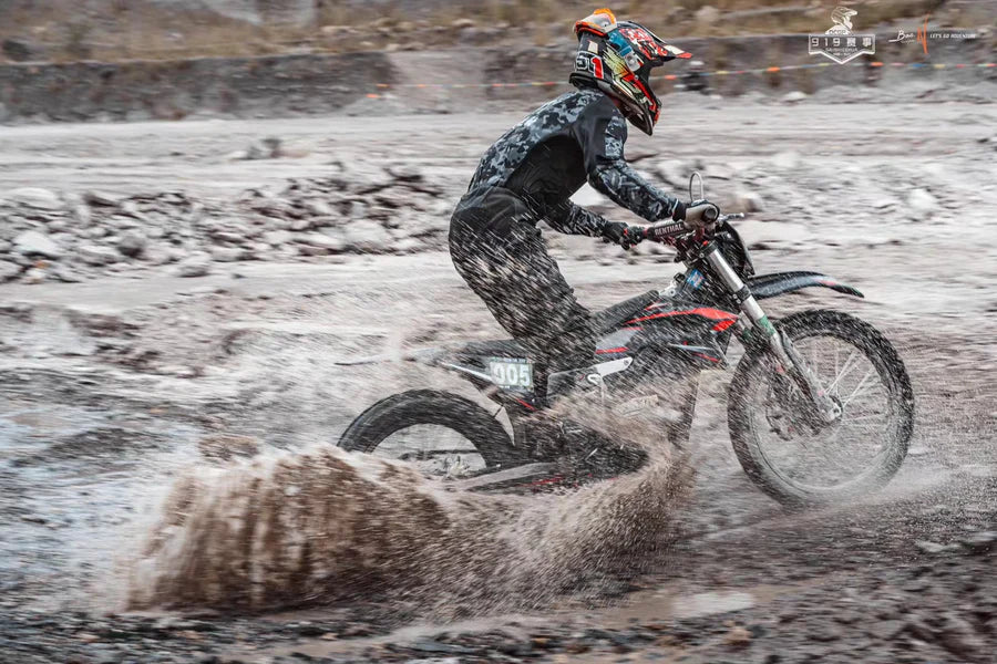 MotoTec Venom 72v/50Ah 12000w Off-Road Electric Dirt Bike